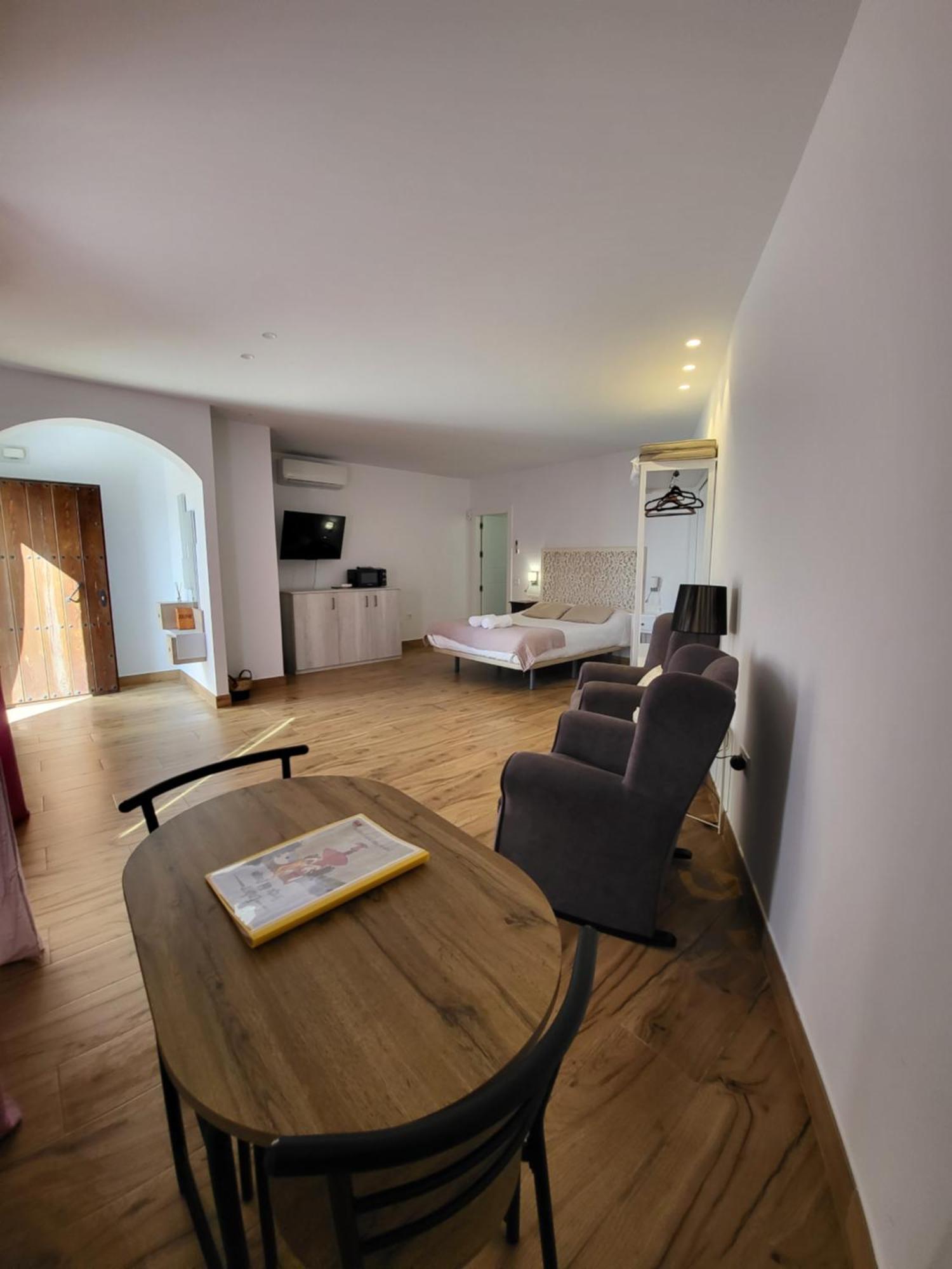 Suite Ember-Fuego Soportujar Exterior photo